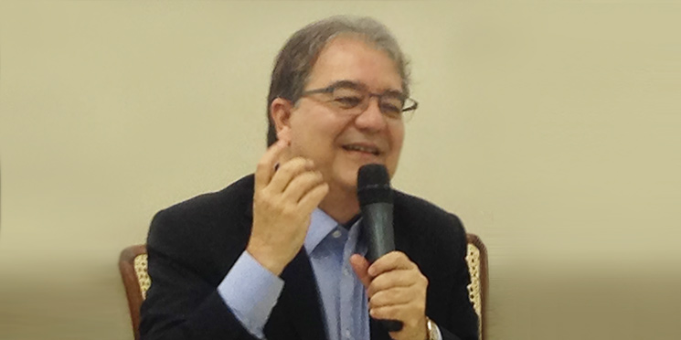 Descolamento da economia e da política continua em 2018, diz Octavio de Barros