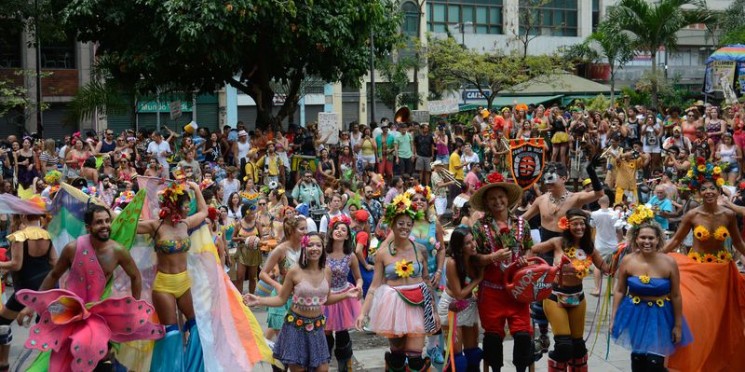 Com Carnaval, vendas devem subir 3% na capital paulista