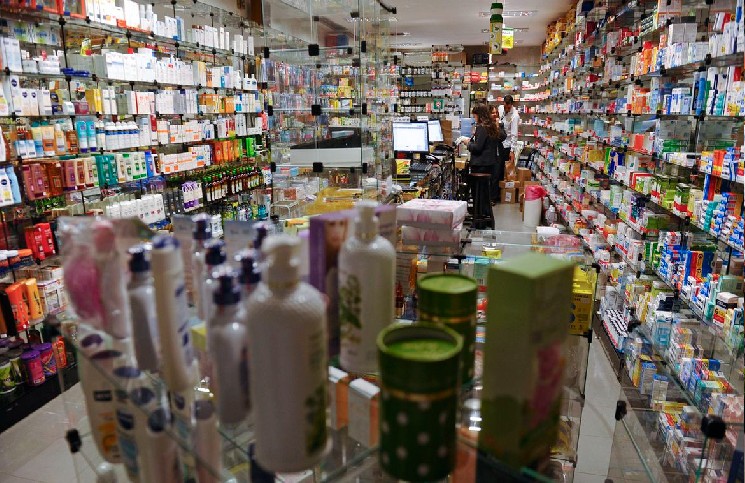 Aprovação de venda de MIPs em supermercados gera apreensão no varejo de farmácias