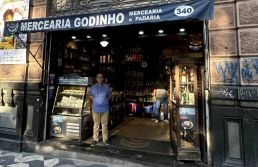 O rosto por trás da centenária Casa Godinho