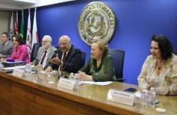 Presidente da ACSP participa de homenagem às mulheres