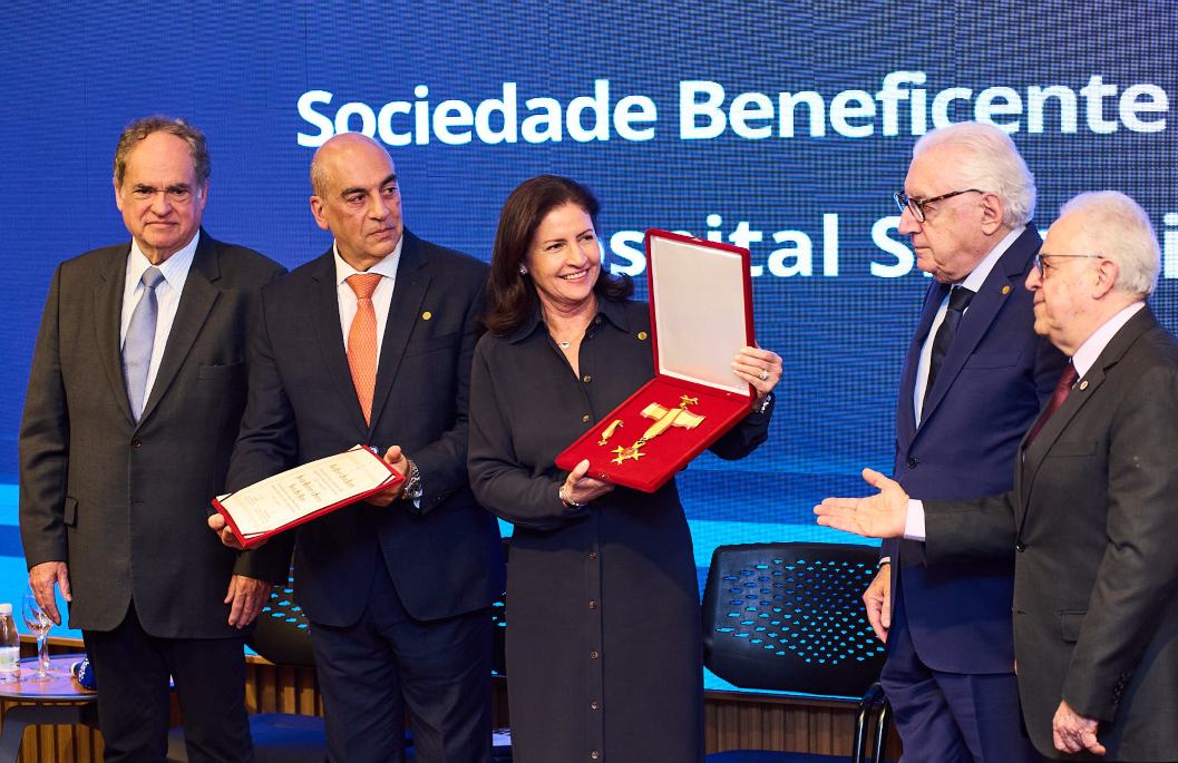 Sociedade Beneficente de Senhoras do Hospital Sírio-Libanês recebe a maior honraria da ACSP