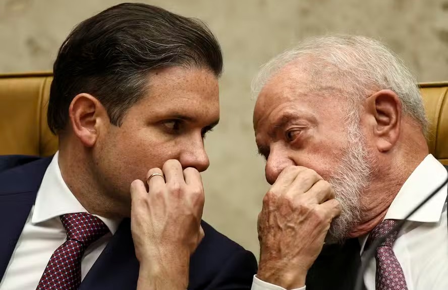 Cláudio Humberto | Vaga no Senado azeda o clima entre Motta e Lula