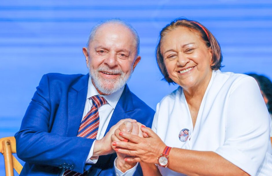 Cláudio Humberto | Maioria de estados afetados por taxa votou em Lula