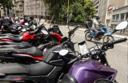Mesmo ganhando mais, trabalhador por aplicativo tem jornadas mais longas
