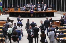 Reforma tributária: Câmara regulamenta Comitê Gestor e define regras para impostos