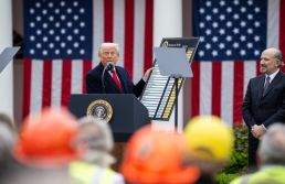 Novo tarifaço de Trump entra em vigor e ameaça até US$ 11 bi em exportações