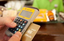 O fortalecimento do setor de alimentação e o estímulo ao pequeno comerciante