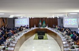 Brasil avalia retaliação após reunião sem acordo com os EUA